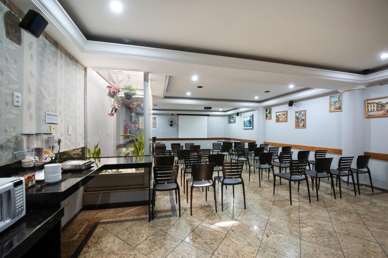 Hotel Pouso Alegre Campo Grande  Екстер'єр фото